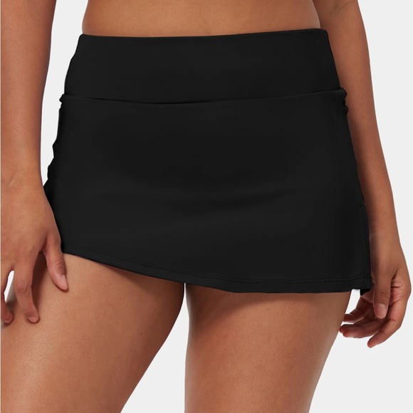 HALARA 2-In-1 Activity Skirt (Skort) - Picture 1 of 2
